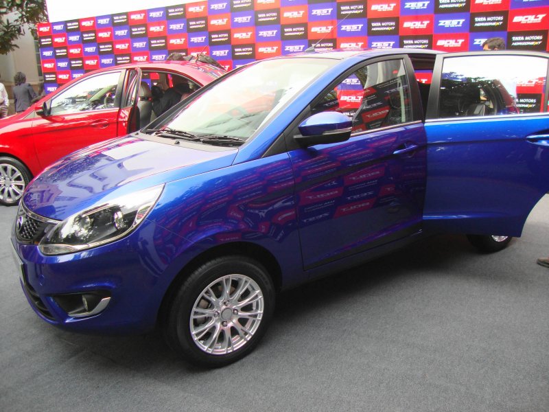 Tata-Bolt-Zest-Pictures-59.JPG