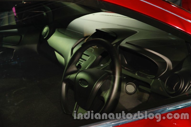 Ford-Figo-Concept-Sedan-Launch-Images-steering-2.jpg