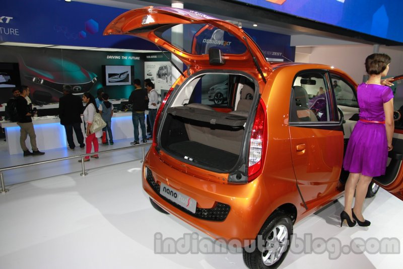 Tata-Nano-Twist-Active-Concept-boot-open.jpg