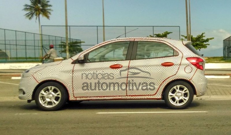 Ford-Ka-hatchback-side-spyshot.jpg