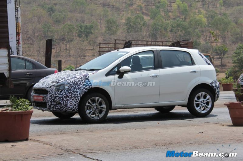 2014-Fiat-Punto-Facelift.jpg