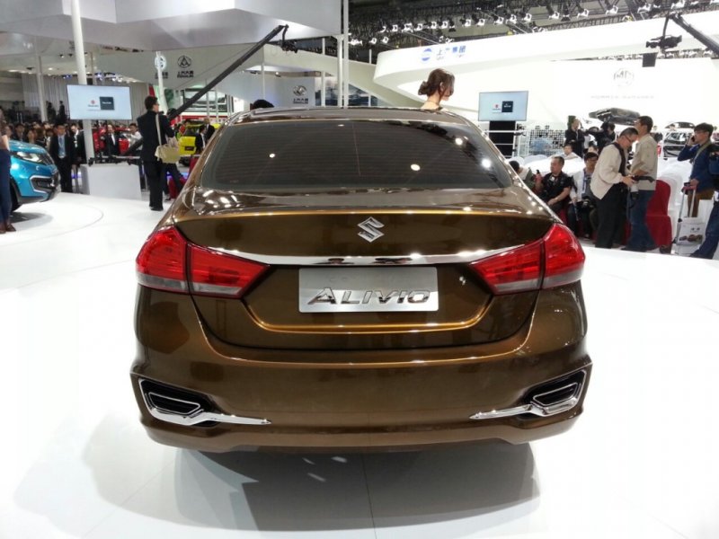 Suzuki-Alivio-rear-at-Auto-China-2014-1024x768.jpg