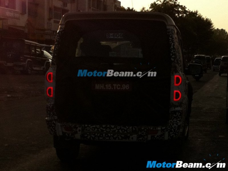 2014-Mahindra-Scorpio-Facelift-Spy-Shot-LED-Tail-Lights.jpg