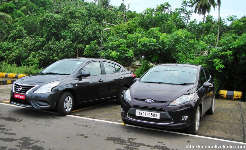 Nissan-Sunny-vs-Ford-Fiesta.JPG