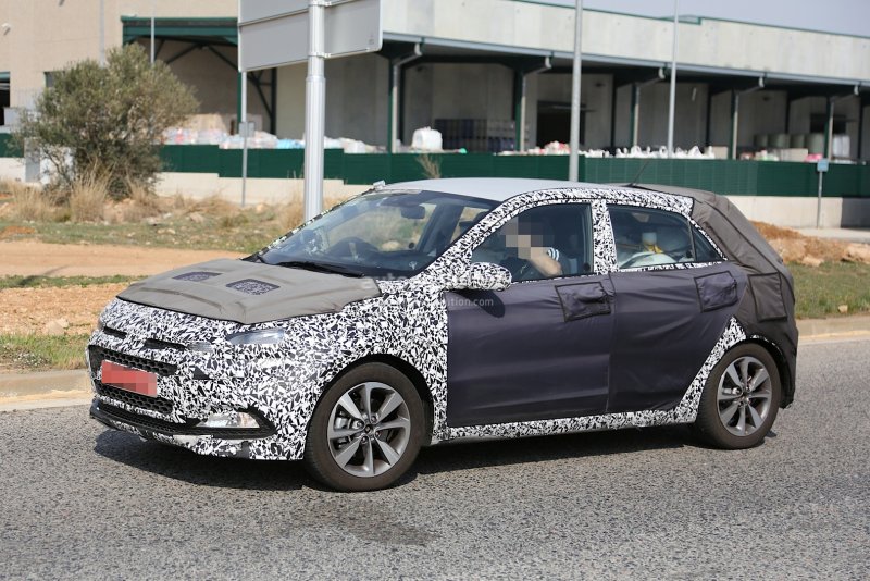 spyshots-all-new-2014-hyundai-i20-is-almost-ready-for-production-1080p-3.jpg