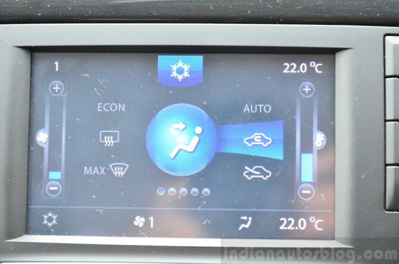 Tata-Zest-Revotron-Petrol-Review-Auto-AC-touch.jpg