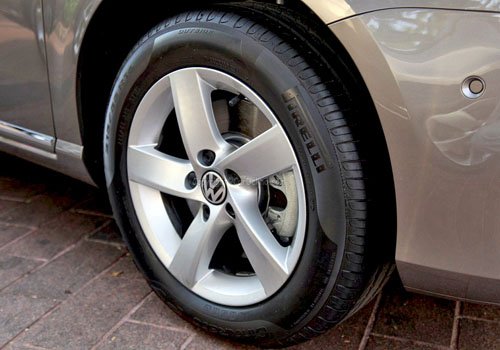 volkswagen-passat-wheels-042.jpg