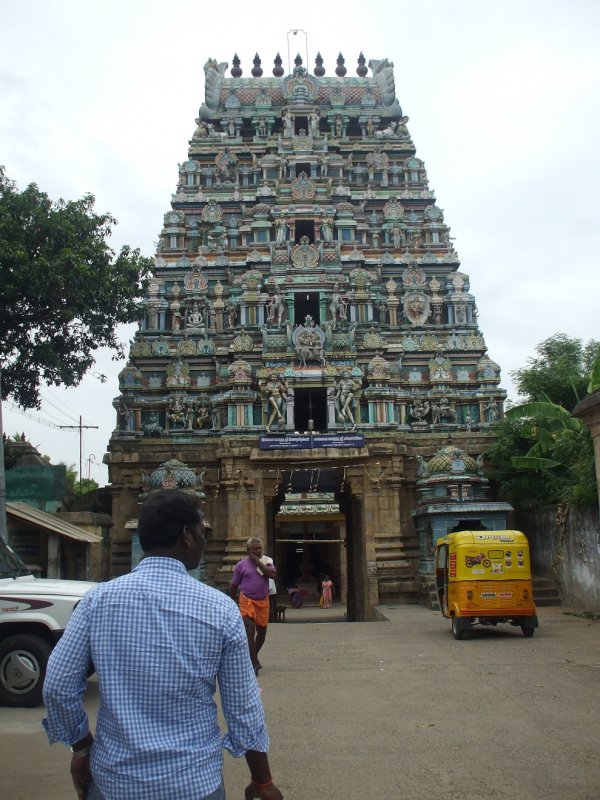 Prananatha mangalambigai temple.jpg