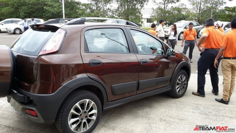 Fiat-Avventura-bronze-spied-side.jpg