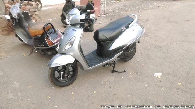 149809d1413896296-scoop-new-scooter-tvs-jupiter-imag0137.jpg