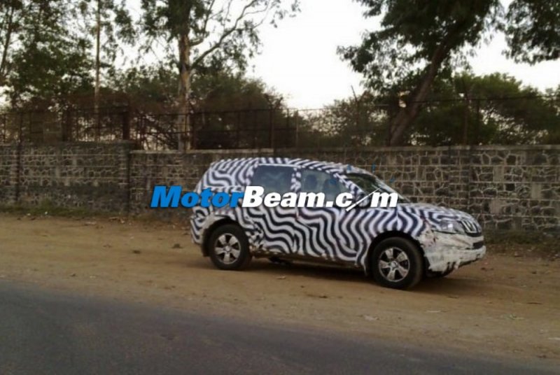 2011_Mahindra_World_SUV_Spied.jpg