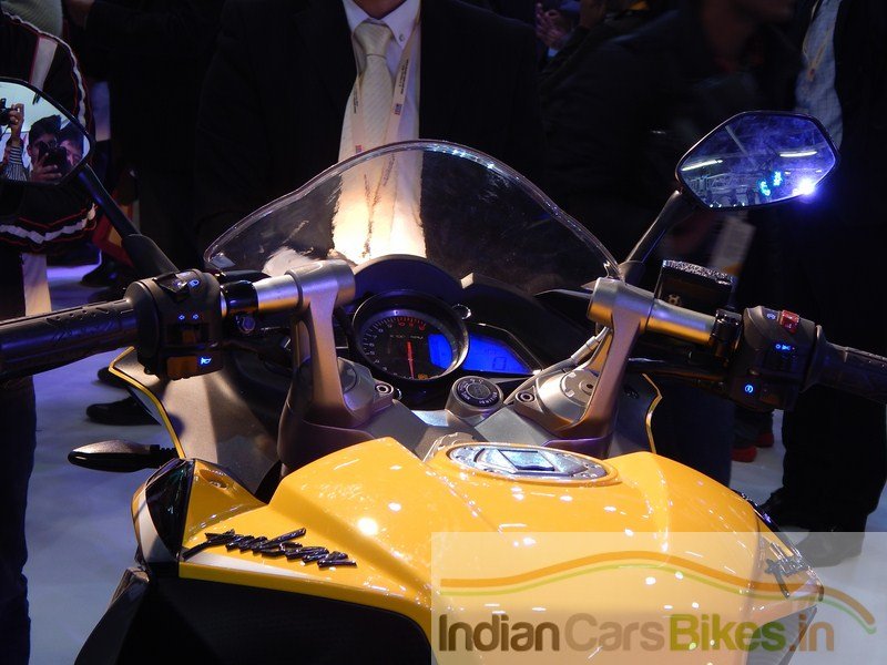 Pulsar-400-ss-console.jpg