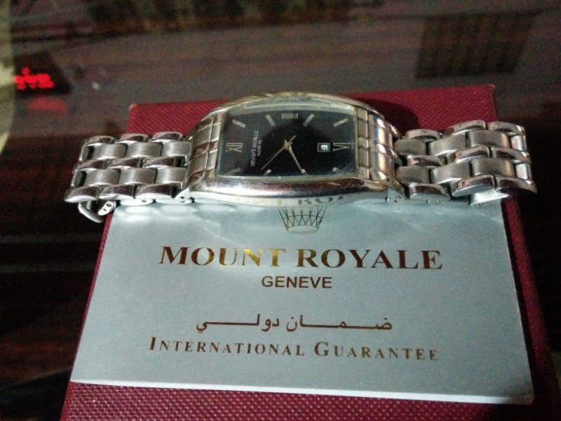 Mount royale geneve online watch price