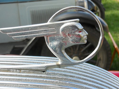 Pontiac hood ornament.jpg