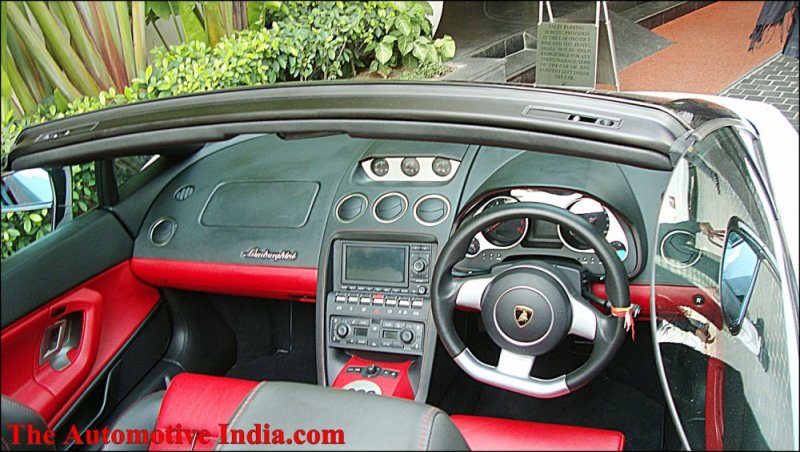 Lamborghini Gallardo Red Interiors.jpg