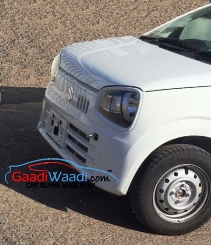 2015-Suzuki-Alto-headlight-India-spied.jpg