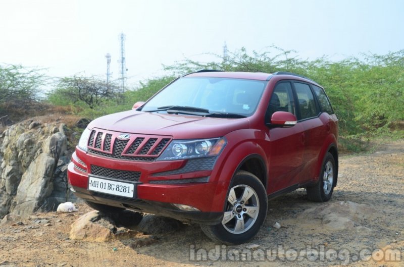 2014-Mahindra-XUV500-Review-front-quarters-1024x677.jpg