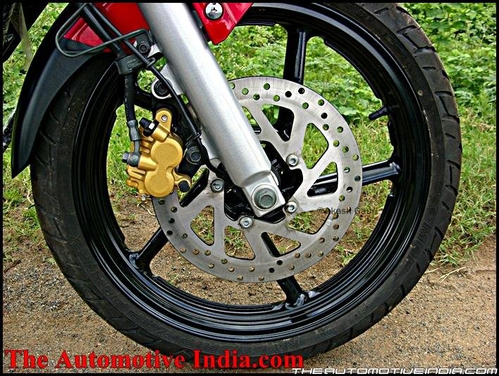 Yamaha-Fazer-Front-Wheel.JPG