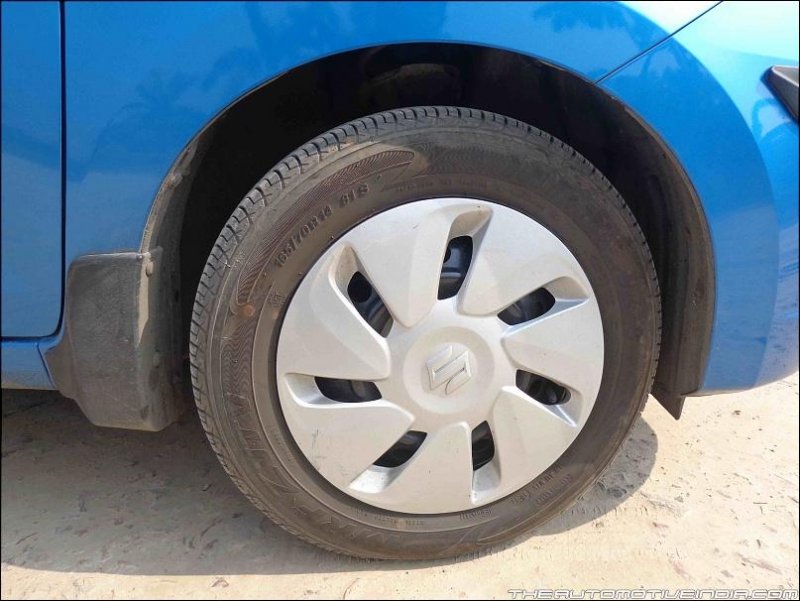 Maruti-Suzuki-Celerio-Wheels.jpg