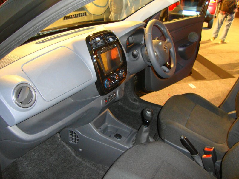 Renault-Kwid-20.JPG