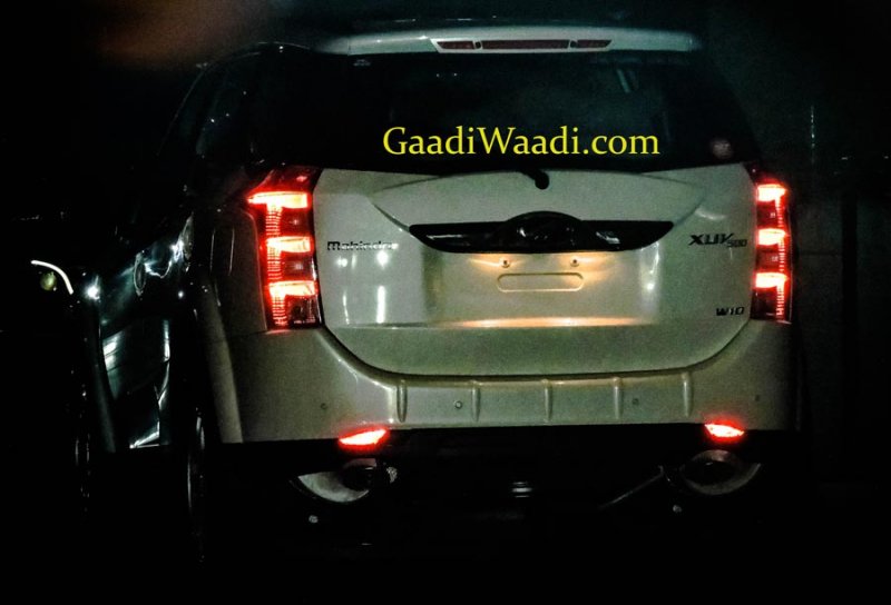 Mahindra-New-Age-XUV500-2015-rear-view.jpg