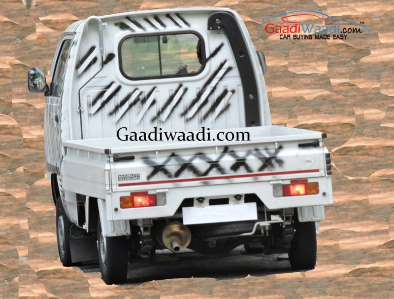 Maruti-Super-Carry-rear-spied-1024x775.jpg