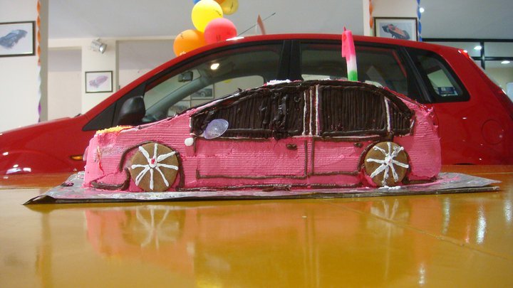 ford figo cake anniversary.jpg