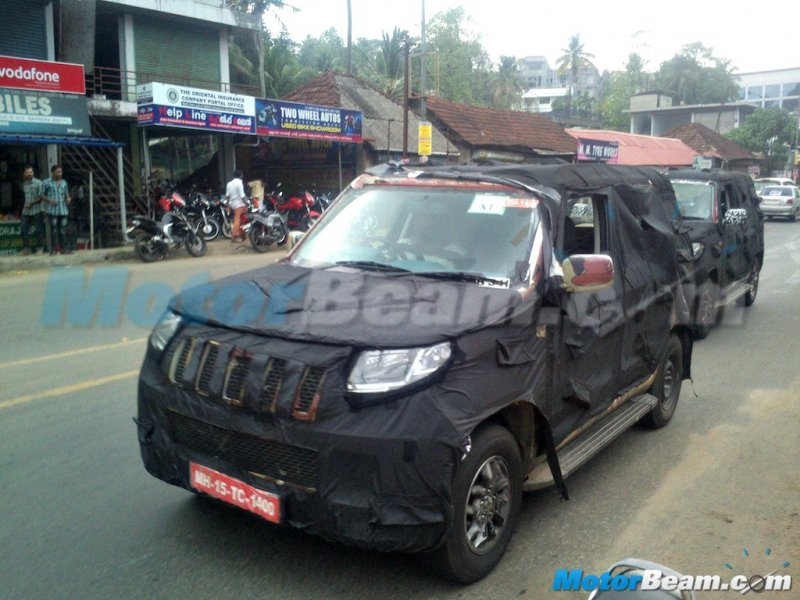 new-model-mahindra-bolero-pics-front-angle.jpg