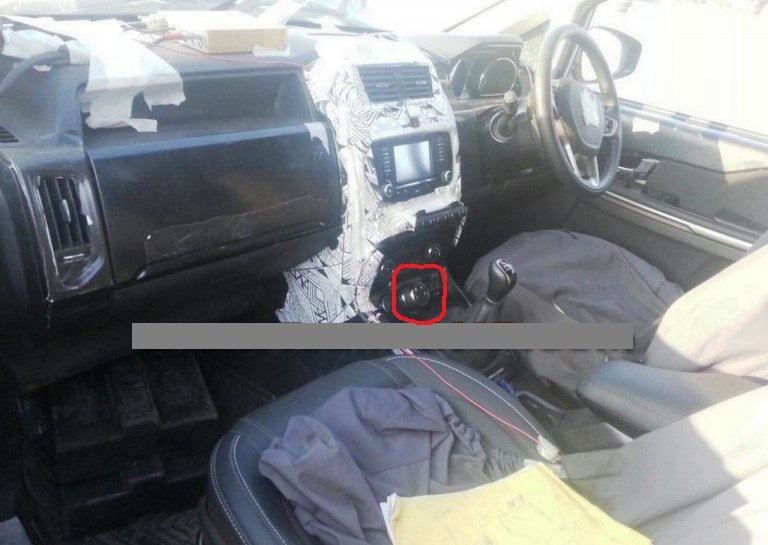 Tata-Hexa-interior-dashboard-camouflaged-spyshot-768x576.jpg