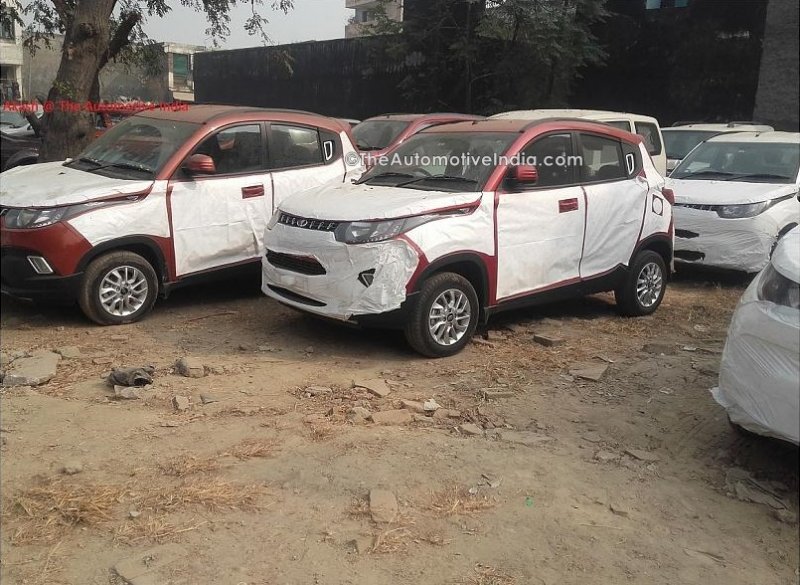 Mahindra-KUV1OO.jpg