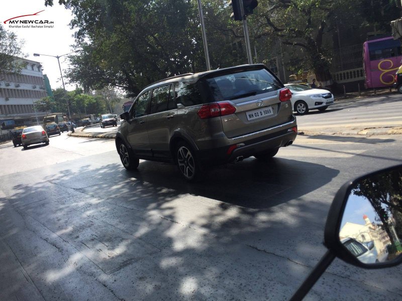 Tata-Hexa-rear-three-quarter-spotted-sans-camouflage.jpg