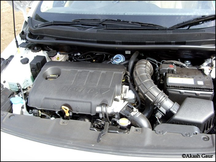 Engine bay1.JPG