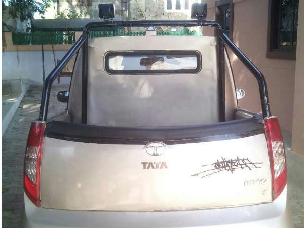 modified-tata-nano-pick-up-1-1-26-1461647477.jpg