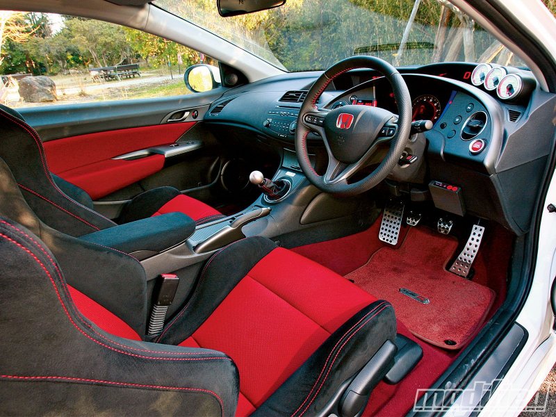 honda-civic-type-r-interior-wallpaper-4.jpg