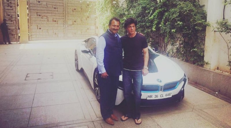 Shahrukh-Khan-BMW-i8.jpg