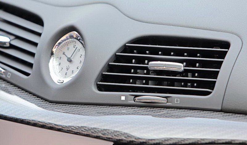 Car Clock 10.jpg