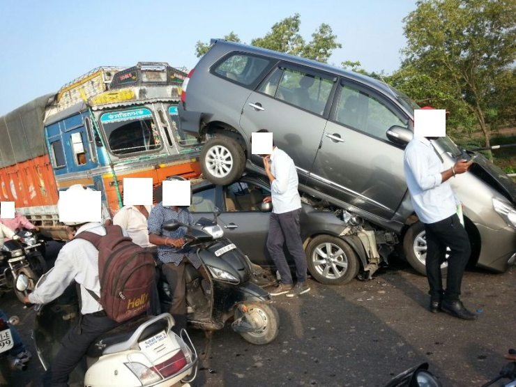 Car-Crash-Punjab.jpg