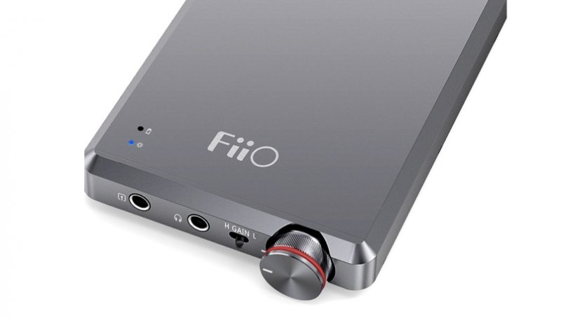 fiio-a5-portable-amplifier.jpg