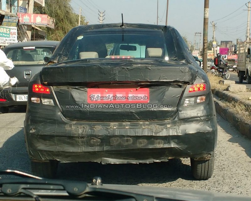 2017-Maruti-Swift-Dzire-LED-taillamps-spied-up-close-1024x819.jpg