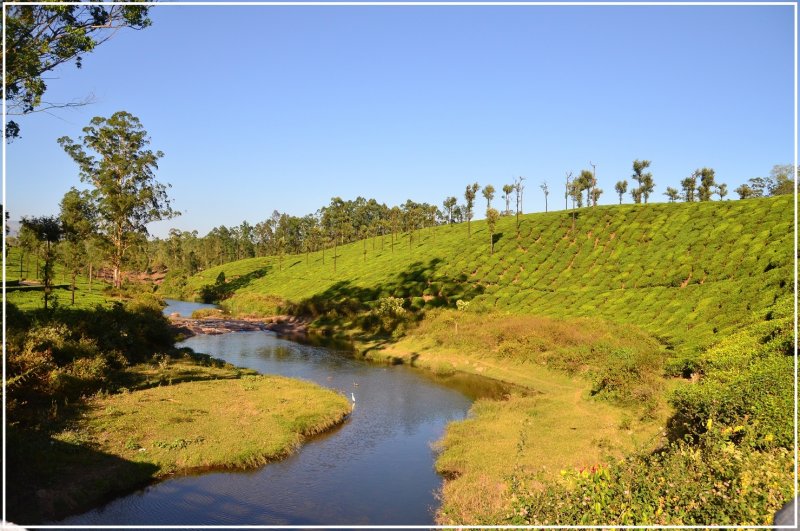 00_BREATH TAKING VALPARAI.JPG