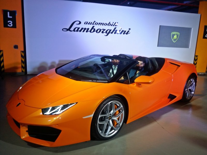 Lamborghini-Huracan-02.jpg