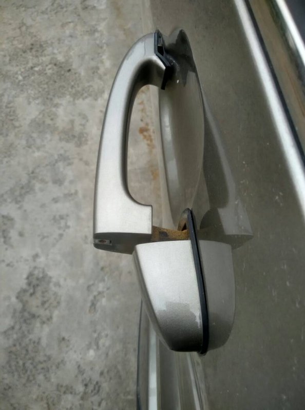 stuck door handle.jpg