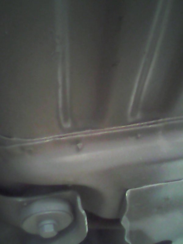 3 - Primer coat at underbody 1.jpg