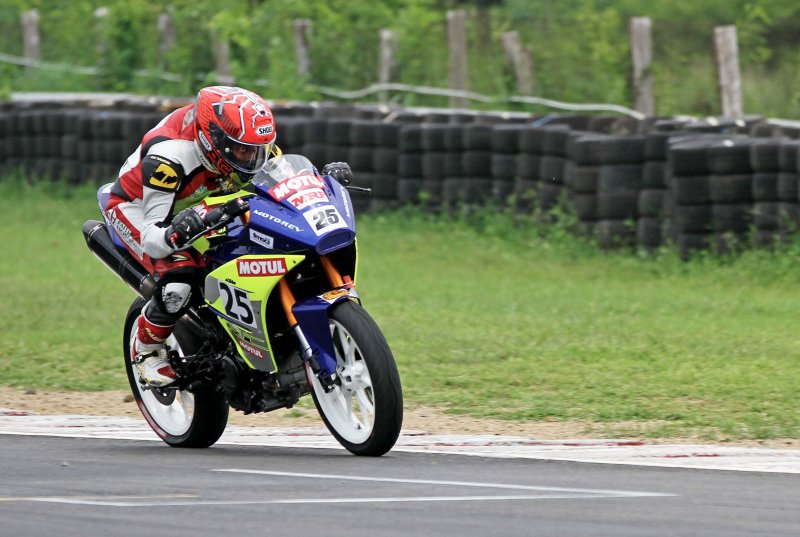 Deepak Ravi Kumar, who took pole position in the Super Sport Indian (300-400cc) class (Sept 29).JPG