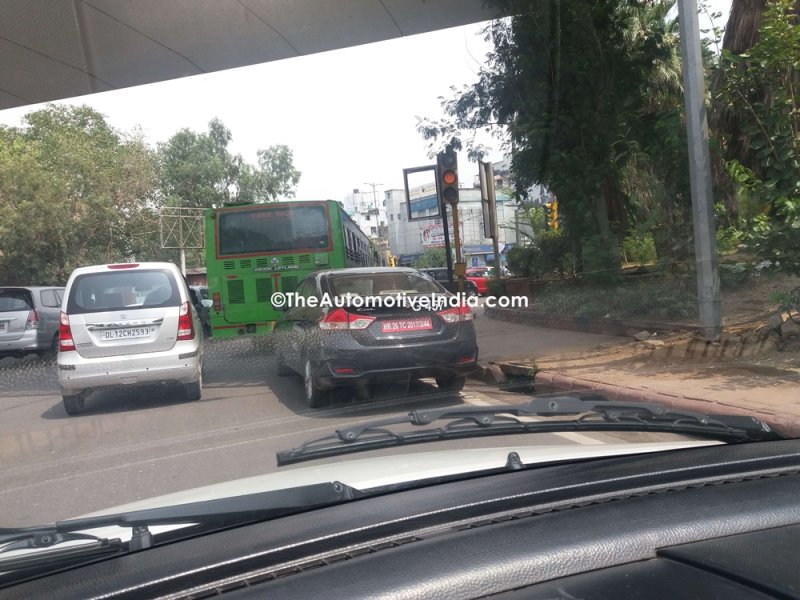 Maruti-Suzuki-Ciaz-1.5L-Spied-1.jpg