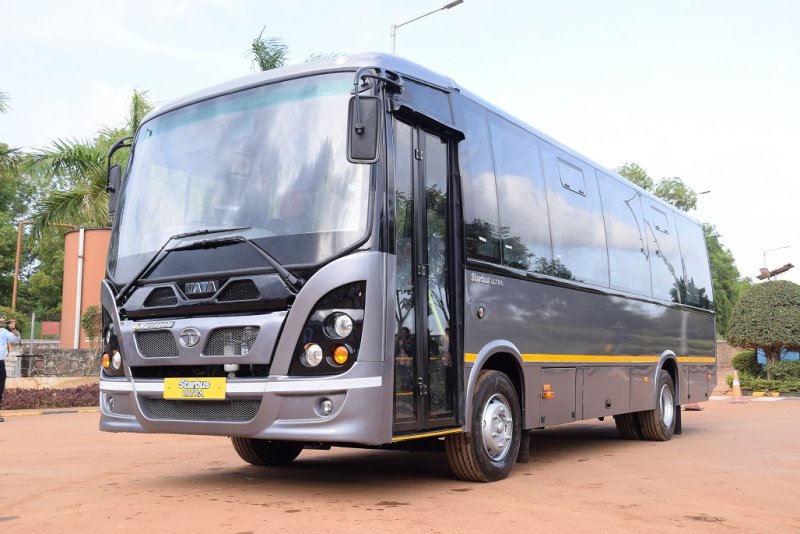 STARBUS ULTRA AC 22-SEATER PUSH BACK.jpg