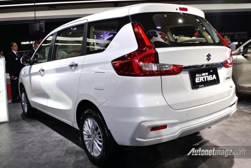 new-maruti-ertiga-rear.jpg