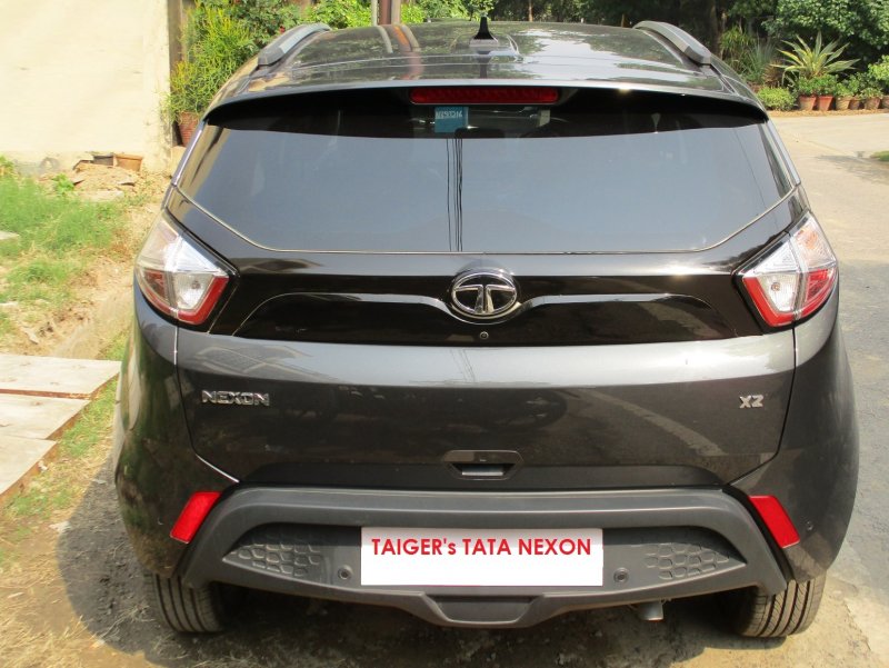 Tata nexon deals rear bumper price