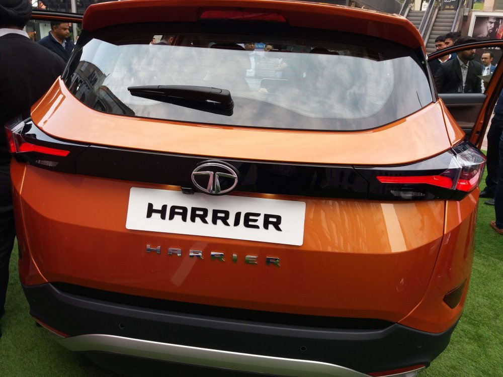 Tata-Harrier-02.jpg