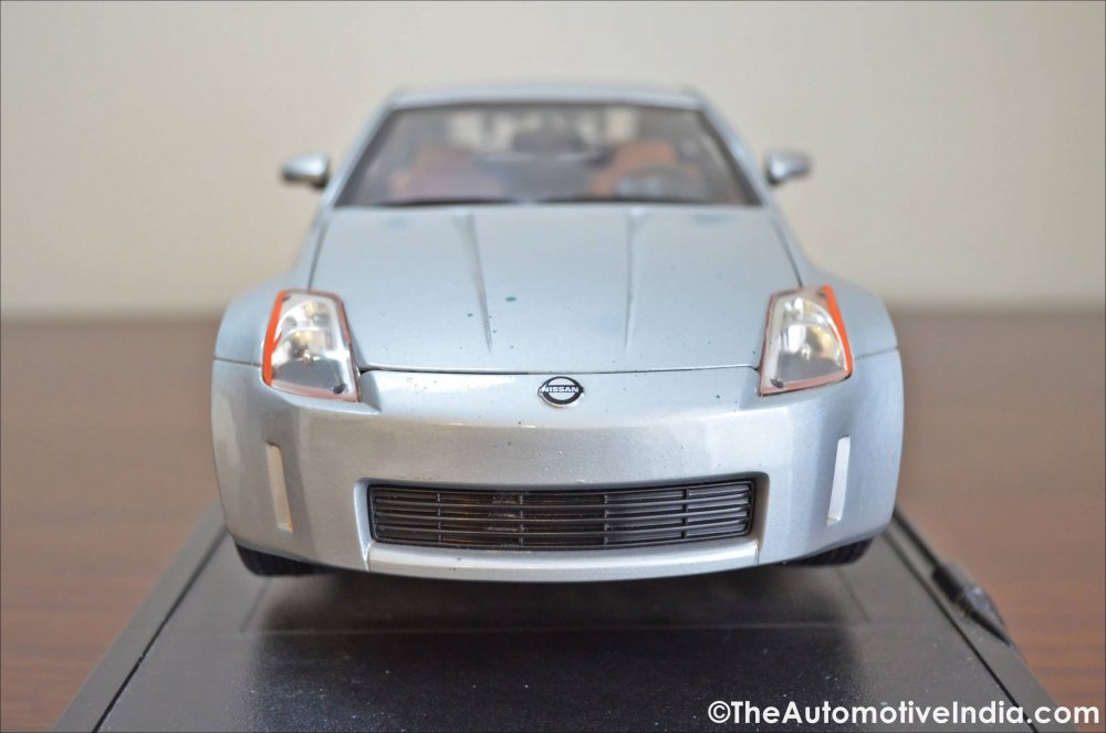 Nissan-350Z-1.JPG